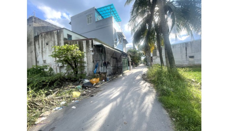 Ngộp bank ĐẤT FULL THỔ CƯ HẺM XE HƠI 160m2_5x32M Tỉnh Lộ 43 Bình Chiểu Thủ Đức Chỉ 5,6 tỷ